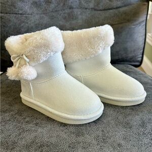 Thereabouts Toddler Girl Faux Fur Boots Size 8